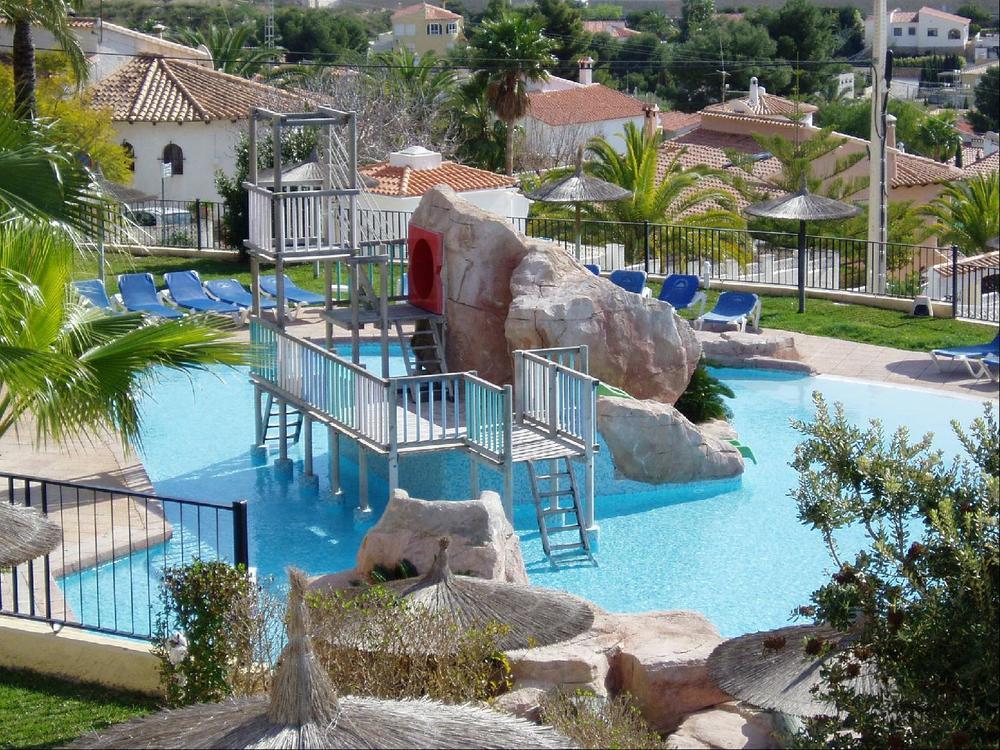 Bungalows Imperial Park Unitursa كاليبي المظهر الخارجي الصورة